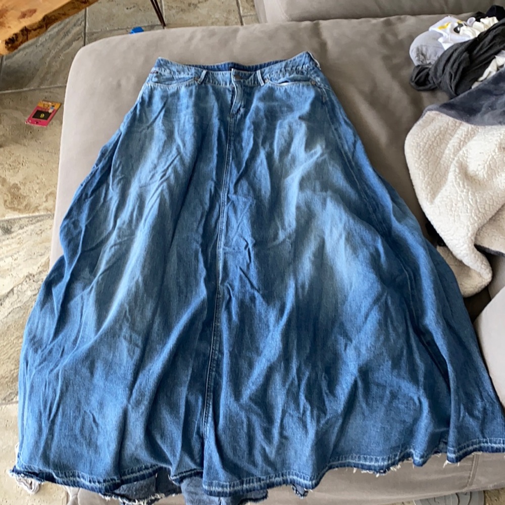 Citizen of humanity Maxi Skirt sz 28